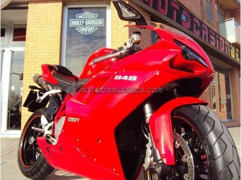 DUCATI 848