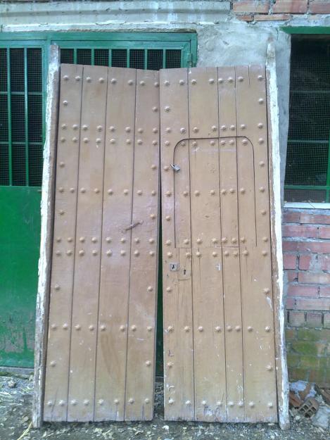 Se Vende Puerta de Fray Leopoldo de Alpandeire