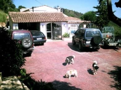 Chalet con 3 dormitorios se vende en Malaga, Costa del Sol