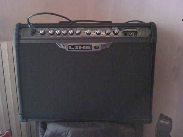 Vendo amplificador Line6 Spider III 120W