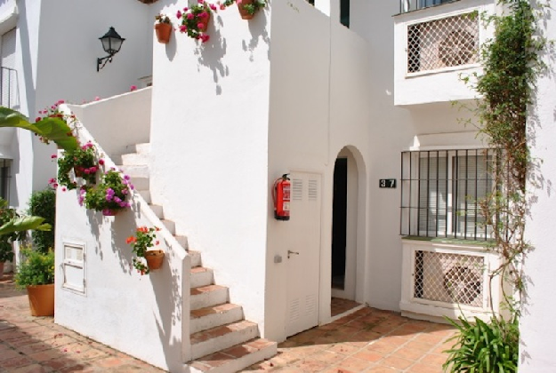 House for Sale in Marbella, Andalucia, Ref# 3040833
