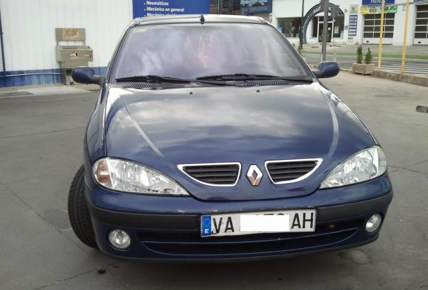 Se vende renault megane clasicc 1.4 rxe 16v. 95cv