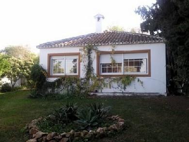 Chalet con 3 dormitorios se vende en Alhaurin el Grande