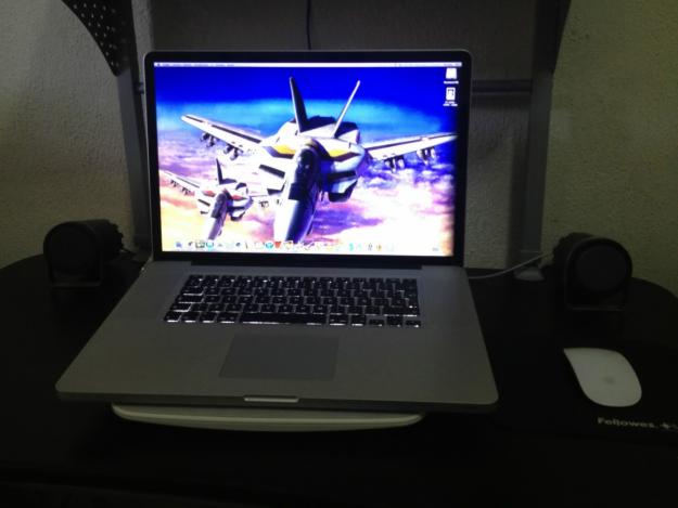 Macbook Pro 17 Mc725ll/a (early 2011)
