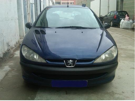 Peugeot 206 xs del año 2000 listo para cambio de nombre!!