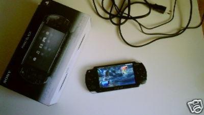 PSP NEGRA    ( DESBLOQUEADA )