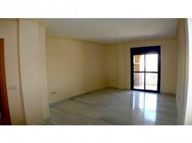 Apartamento con 2 dormitorios se vende en Benalmadena Costa, Costa del Sol