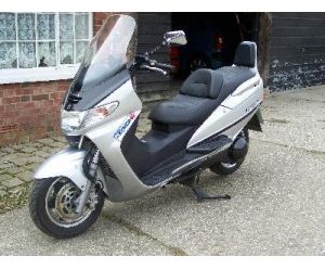 SUZUKI BURGMAN 400