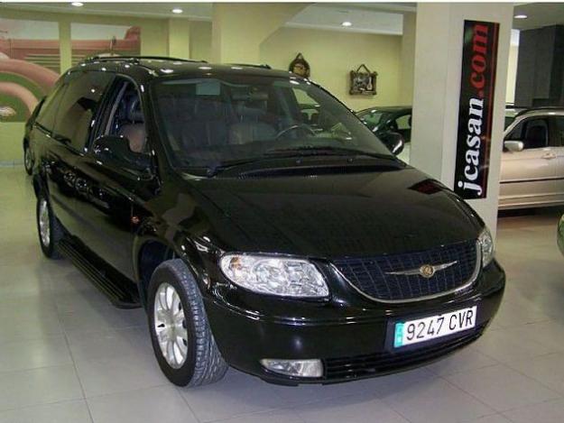 Venta de coche Chrysler Voyager Grand 2.4 Se Mod Warner '04 en Valencia