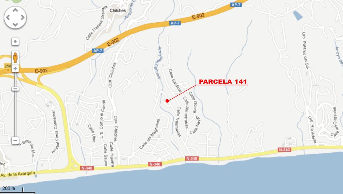 Venta parcela urbana de 596,00 m2. junto al mar.