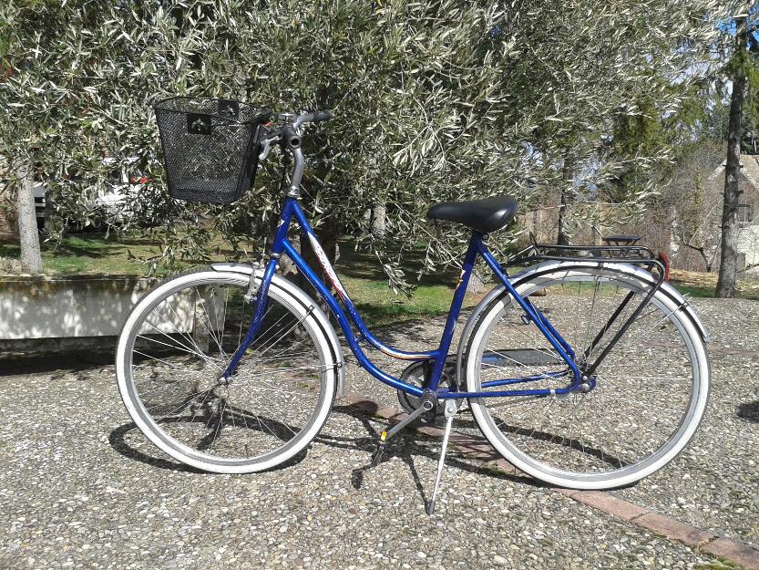 Bicicleta BH Bolero de paseo