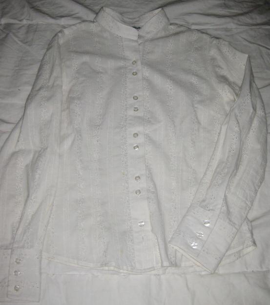 Blusa de batista TINTORETTO. Talla S.