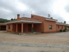 Chalet en venta en Ontinyent, Valencia (Costa Valencia) - mejor precio | unprecio.es