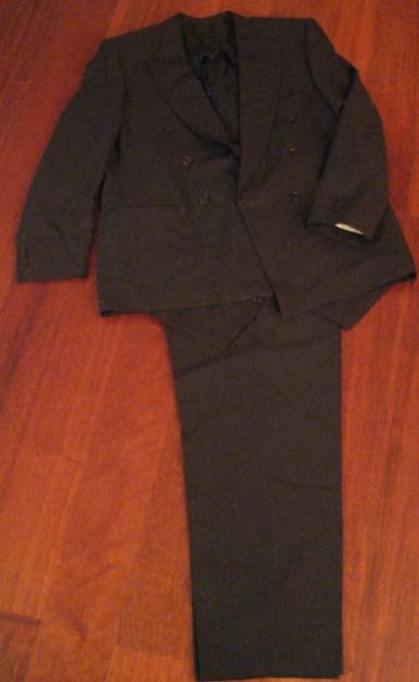 Traje para hombre azul marino