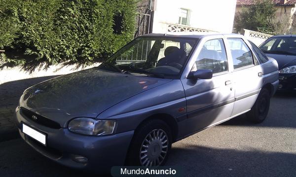 Vendo Ford Escort
