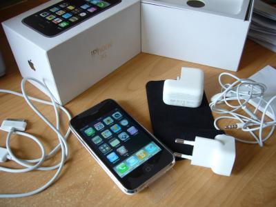 Vendo IPHONE negro 32gb, LIBRE  250 eur