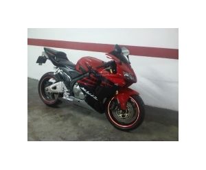 HONDA CBR 600 RR