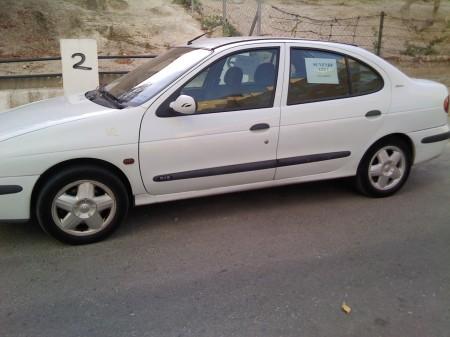 Renault Megane bt en Cadiz