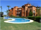 Apartamento con 2 dormitorios se vende en Estepona, Costa del Sol - mejor precio | unprecio.es