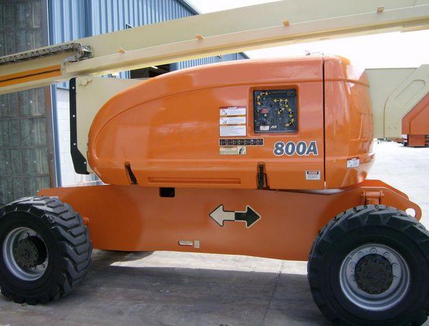 BRAZO ARTICULADO DE 26 METROS JLG 800A