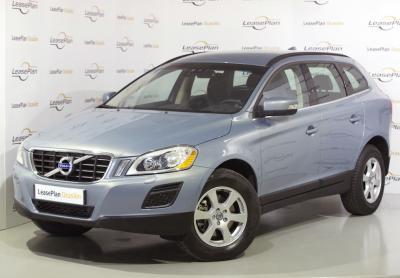Volvo XC60 2.4 D5 AWD MOME