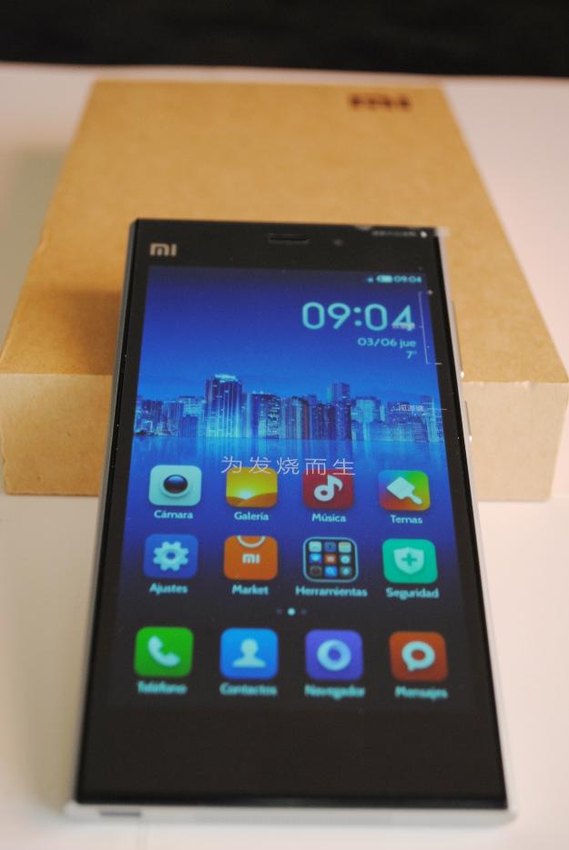 Xiaomi mi3 nuevo(wcdma)para uso en españa (plata)