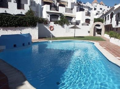 Apartamento con 2 dormitorios se vende en Nerja, Costa del Sol, Axarquia