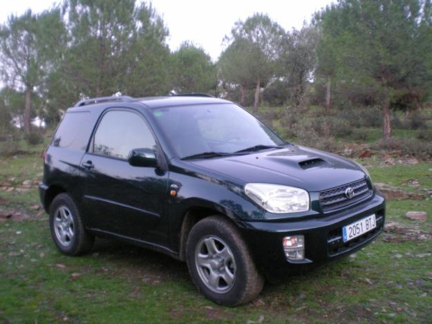 Toyota - rav 4 2. 0 d4d
