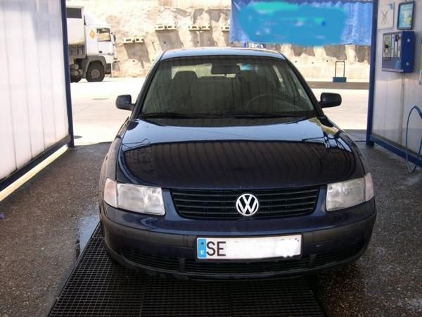 VOLKSWAGEN PASSAT 1.9 TDI 105 CV