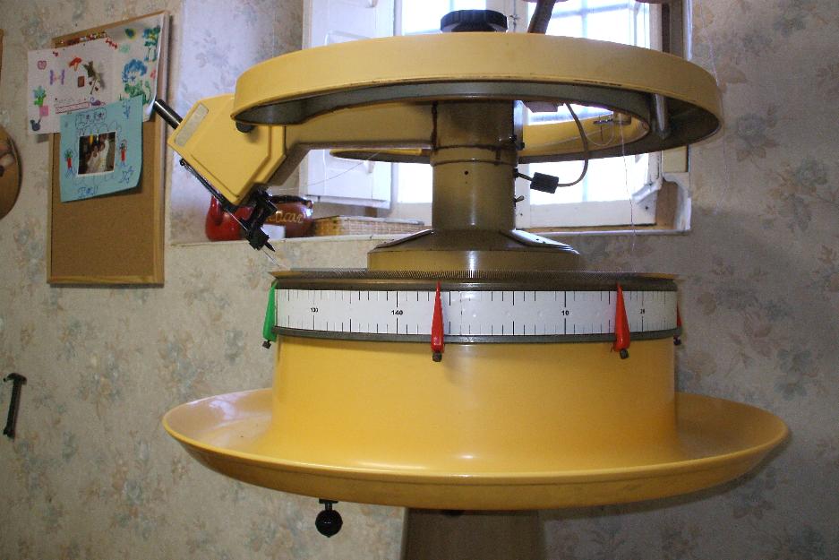 VENDO Maquina de coser industrial REMALLOSA circular de punto