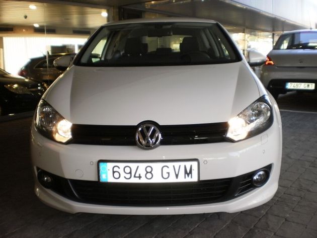 VOLKSWAGEN Golf 1.4 TSI Sport