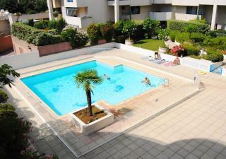 Apartamento en residencia : 4/4 personas - piscina - frejus  var  provenza-alpes-costa azul  francia