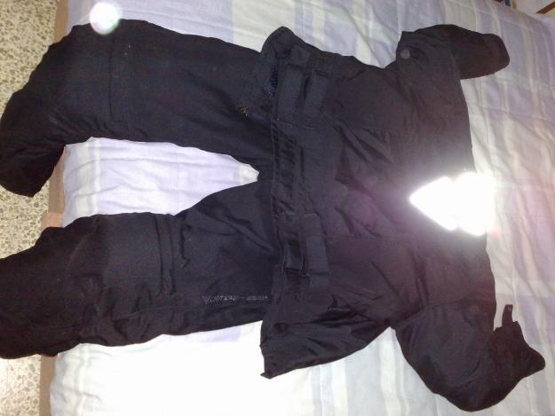 VENDO MONO Y CHAQUETA DAINESE