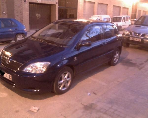 SE VENDE TOYOTA COROLLA