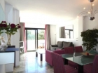 Apartamento con 2 dormitorios se vende en Estepona, Costa del Sol - mejor precio | unprecio.es