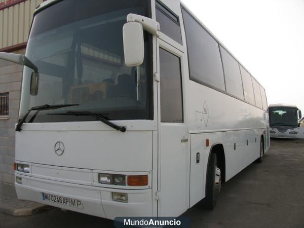 AUTOBUS MERCEDES 280 CV DE 56 PLAZAS.