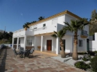 Chalet con 4 dormitorios se vende en Benalmadena Pueblo, Costa del Sol - mejor precio | unprecio.es