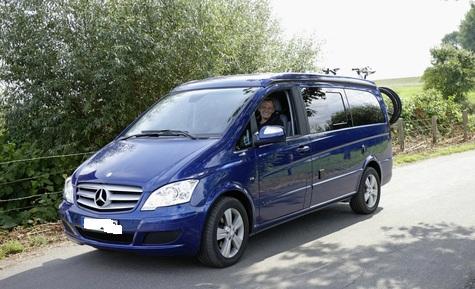 Mercedes-Viano 2.2 CDI Ambiente Long 4Matic azul