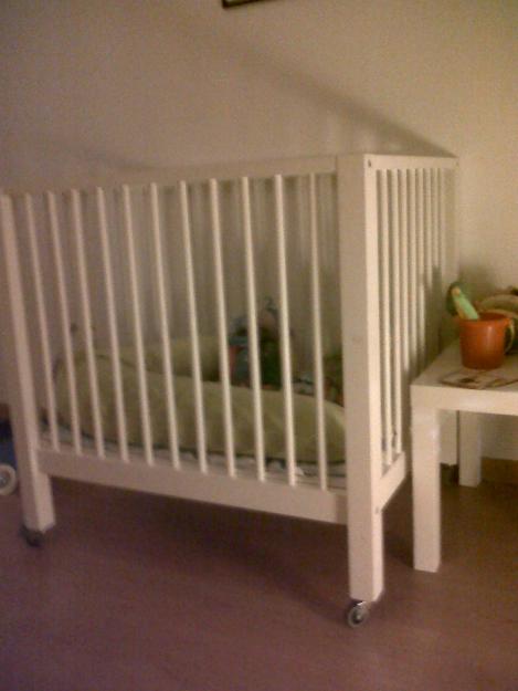Parque de madera para bebe