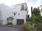 Chalet con 4 dormitorios se vende en Estepona, Costa del Sol - mejor precio | unprecio.es