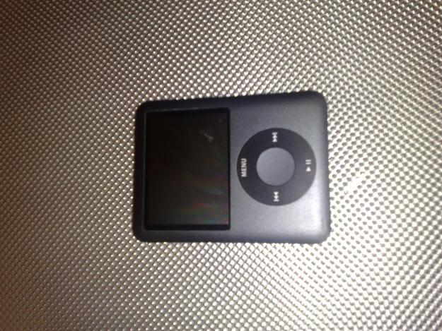 vendo ipod nano de 8 gigas en madrid