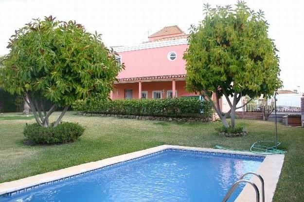 Villa en Nueva andalucia