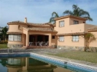 Chalet con 5 dormitorios se vende en Estepona, Costa del Sol - mejor precio | unprecio.es