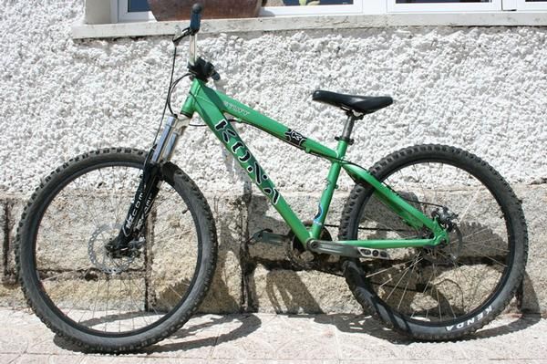 Bicicleta KONA STUFF  - Dirt Jump con frenos de disco