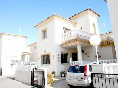 Chalet con 3 dormitorios se vende en Playa Flamenca, Costa Blanca