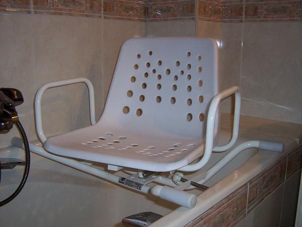 Asiento giratorio bañera