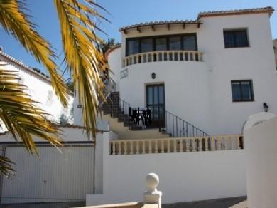 Chalet con 4 dormitorios se vende en Denia, Costa Blanca