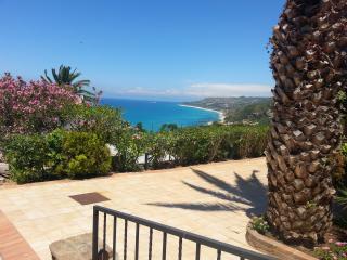 Villa : 1/6 personas - vistas a mar - tropea  vibo valentia (provincia de)  calabria  italia