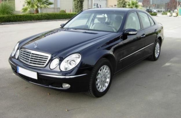 2002 Mercedes-Benz E 270 CDI Elegance Negro