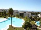 Apartamento con 2 dormitorios se vende en Estepona, Costa del Sol - mejor precio | unprecio.es